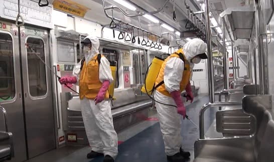 서울 지하철, 코로나19 심각단계 100일…매일 2300명이 총 37만여 회 방역