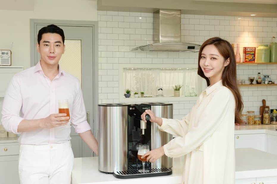 LG전자, 100만원대 캡슐형 수제맥주제조기 'LG 홈브루' 신제품 출시