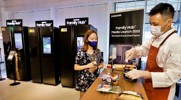 삼성전자, 싱가포르서 ‘패밀리허브’ 냉장고 선보여