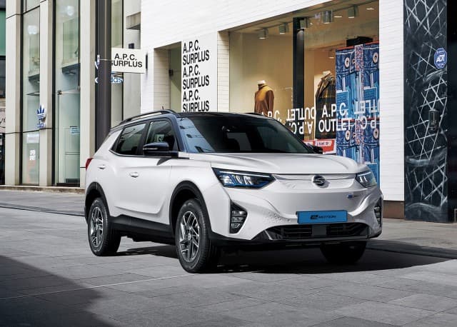 첫 번째 전기 SUV ‘코란도 이모션’ 출시