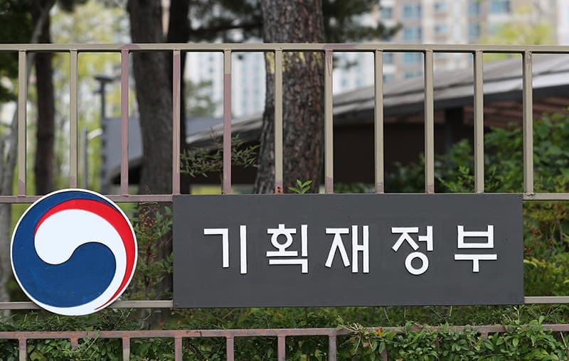 중소기업 기술 판매 통합플랫폼 구축…심사·인증 표준화