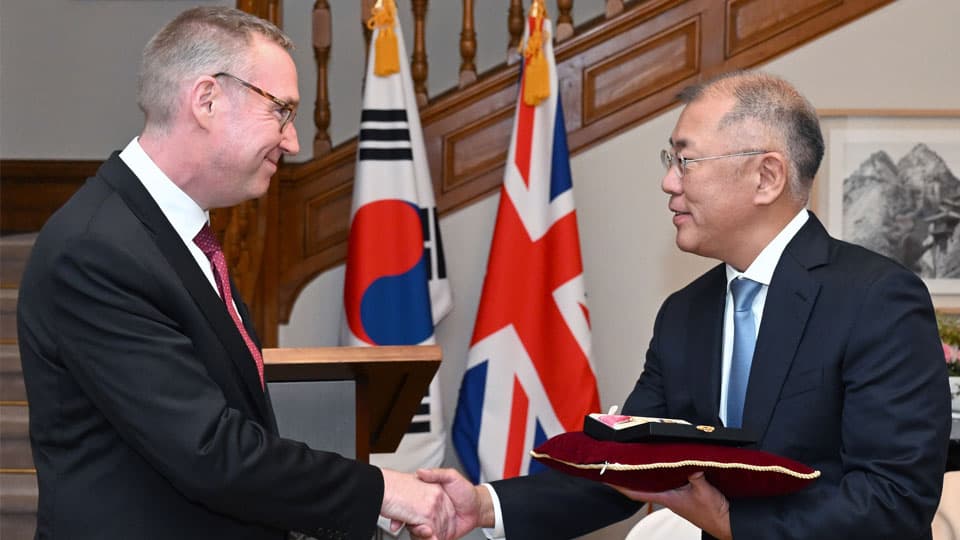 정의선 현대자동차그룹 회장, 대영제국훈장 수훈