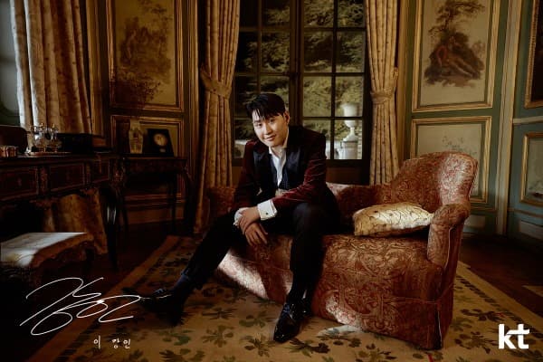 KT, 이강인 선수 후원 재계약... “6년 동행 이어간다”