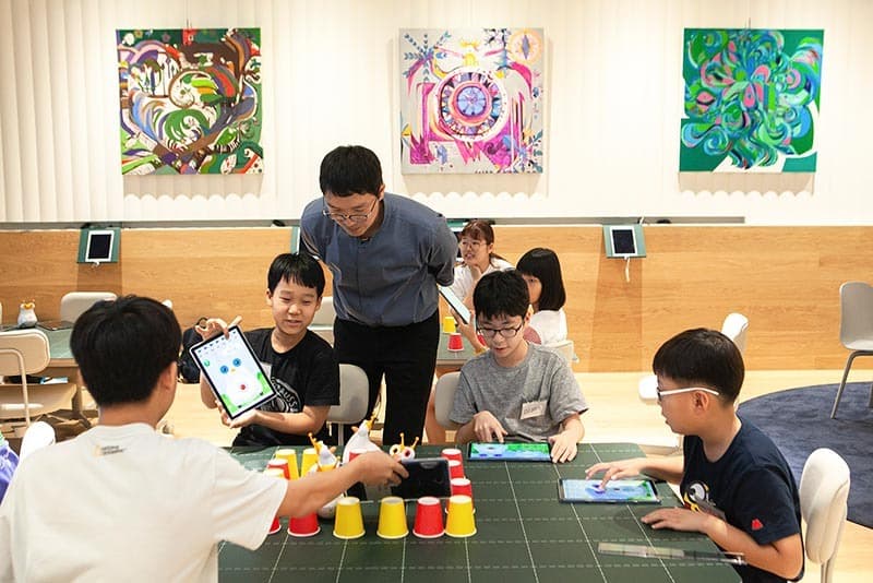 SKT, '알버트와 함께하는 신나는 코딩캠프' 개최