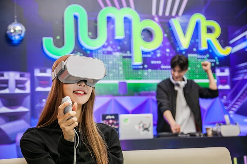 SKT, 시공간 초월한 글로벌 VR 세상 ‘5G 가상 세계’ 연다
