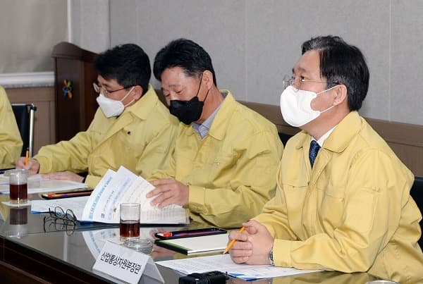 대구·경북 산단에 마스크 지급…피해 기업엔 임대료 30% 인하