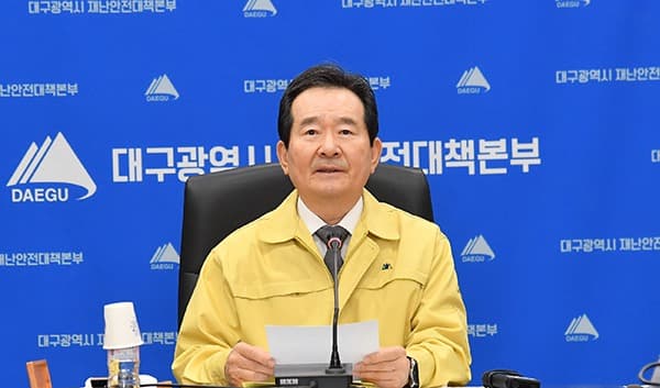 치솟던 확산세 주춤…조만간 변곡점 만들 희망 보인다