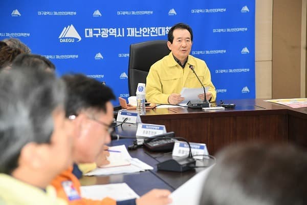 정세균 총리 “꼭 필요한 경우 제외하고 면마스크 사용 권장”