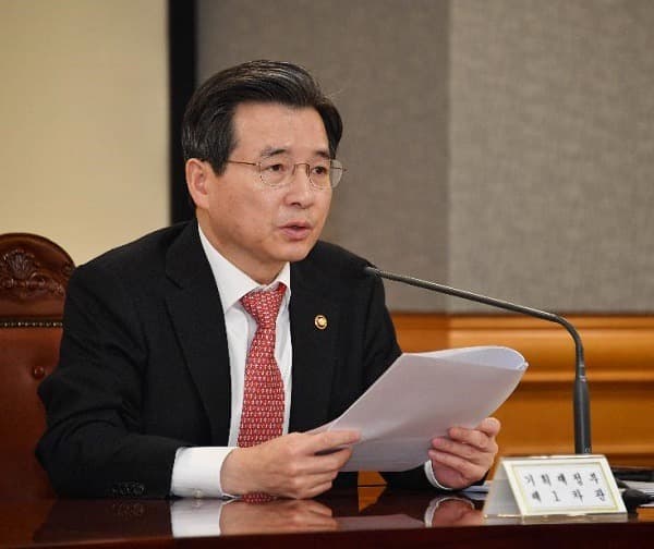 코로나19 실물·금융 복합충격 가능성…필요시 추가조치