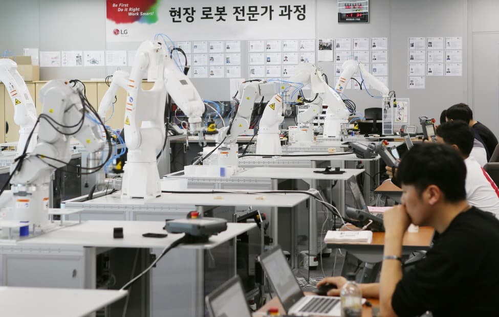 LG전자-협력사, 생산성 높여 코로나 극복에 힘 모은다