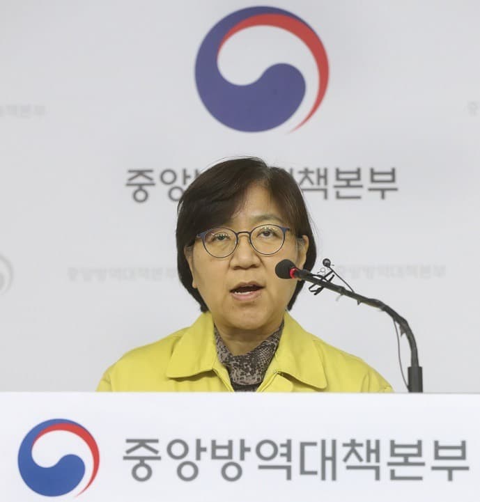 방역당국 “고령확진자 증가…고령층 더 특별한 주의 필요”