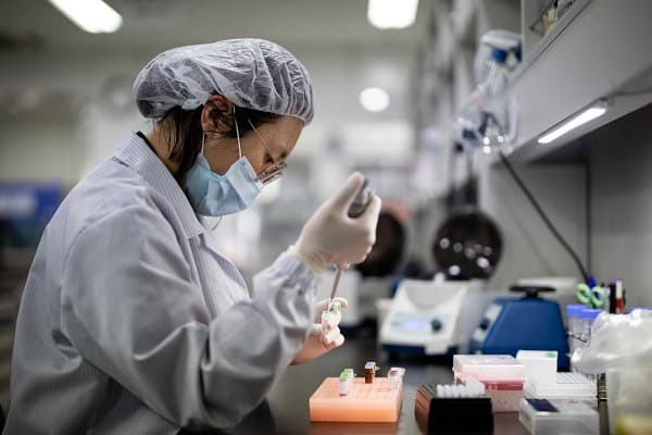 바이오헬스 산업 육성…10년내 연매출 1조 국산신약 개발 목표