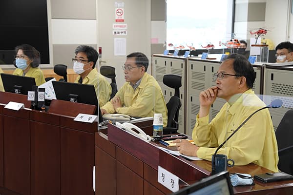 산림청 “역대 최장 장마로 현재 전국 모든 산지가 위험…선제적 대피 필수”