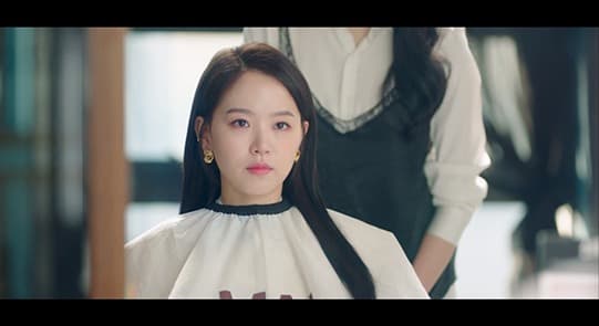 강한나, 외국어 대사-발표 피칭 연기 외적인 부분도 디테일하게 챙겨 ‘끊임없는 노력’