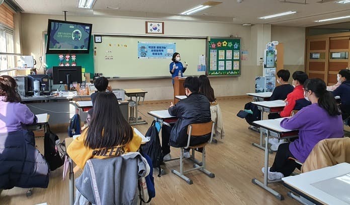 청소년 사이버 폭력 예방 위한 ‘푸른코끼리 포럼’ 개최