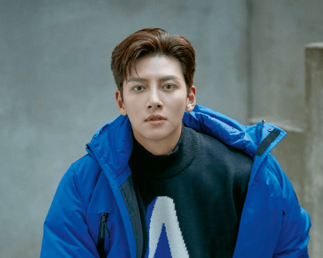 지창욱, 홍콩 매거진 '에스콰이어 홍콩' 12월호 커버 장식