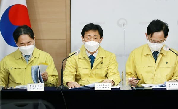 그린·디지털 뉴딜 수출금융 30조 지원 글로벌 시장 선점