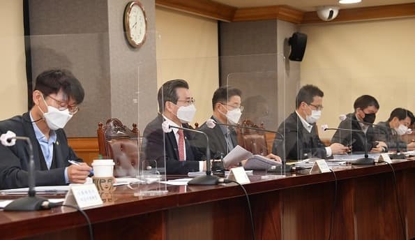 인플레이션·금리 상승세 우려…자산가격 조정·신흥국 외자 유출 가능성