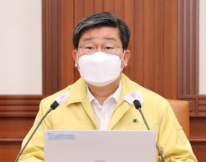 4월부터 75세 이상 일반국민 화이자 접종 시작