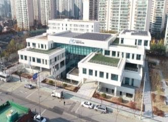 국내 최초로 메타버스에 스타트업 지원공간 [서울창업허브 월드] 개관