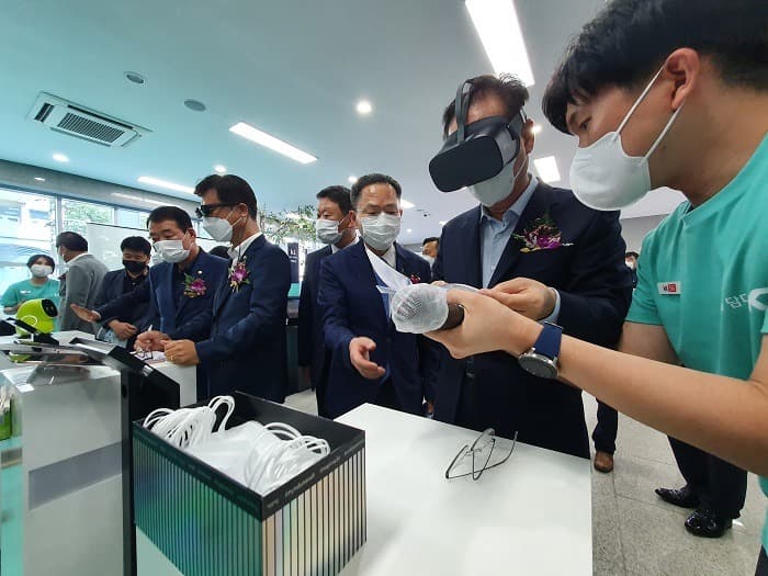 KT, 구미 5G 테스트베드 개소식서 5G 서비스 선보여