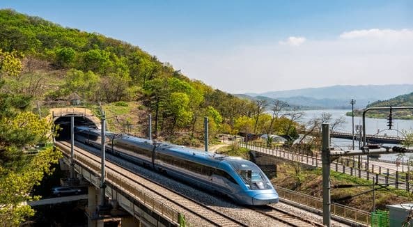  중앙선 KTX-이음 ‘2021 올해의 녹색상품’ 선정