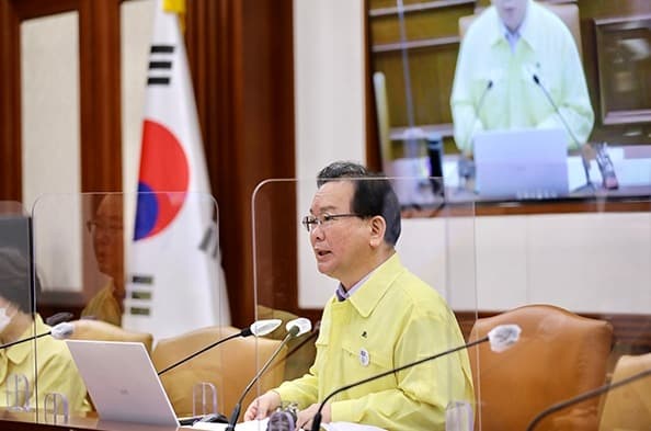“추석 전 접종·검사 받아달라…어려우면 만남 미루길”