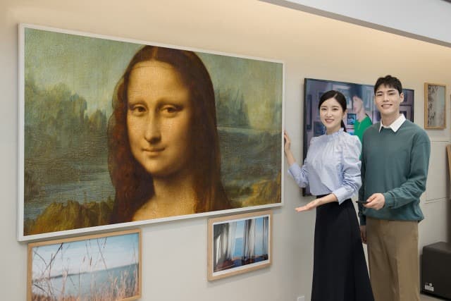 삼성 ‘더 프레임’으로 모나리자 감상한다 루브르 박물관과 파트너십 체결