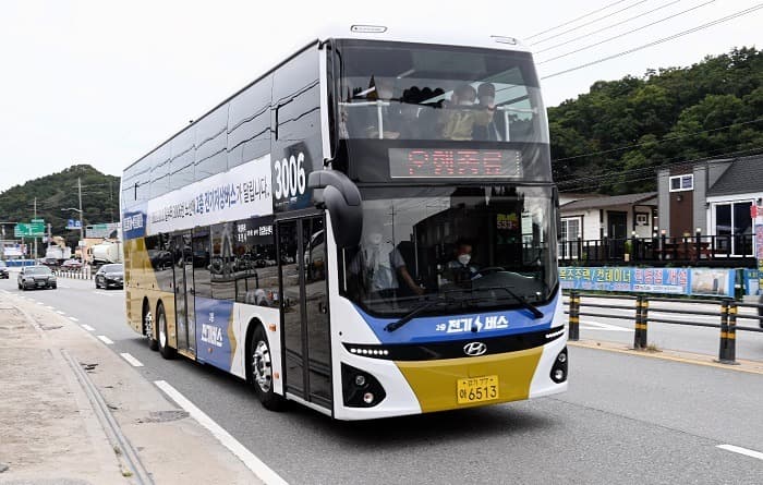 경기도 공공버스에 친환경 2층 전기버스 첫 도입