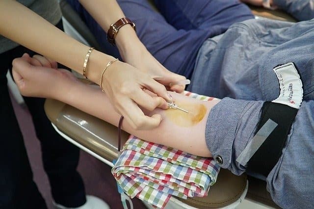 국민 10명 중 7명 “헌혈은 가치 있어…헌혈자 예우 받아야”