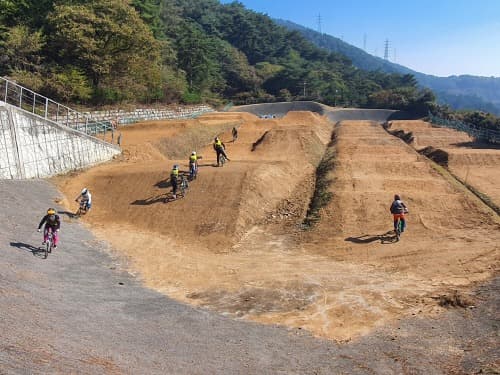 BMX경기장 정비완료