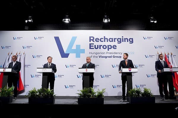 헝가리·체코·폴란드·슬로바키아…‘V4’를 주목해야 하는 이유