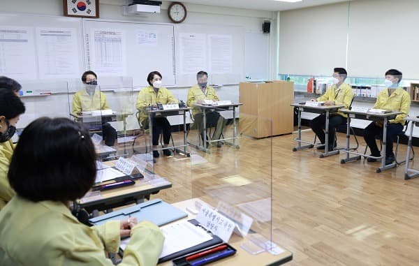 18일 51만명 수능…확진자 68명·자가격리자 105명 따로 응시