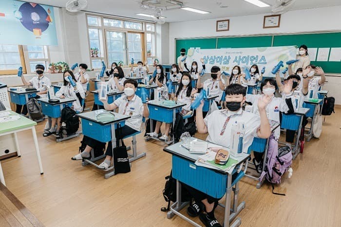 36학급 이상 모든 초·중·고에 보건교사 2명 이상 배치