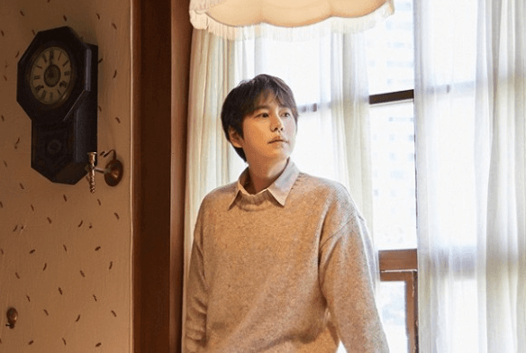 규현, 'Love Story'로 아이튠즈 톱 앨범 차트 10개 지역 1위!