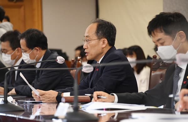 추경호 "미 금리인상, 예상 안 벗어나...변동성 지켜봐야"