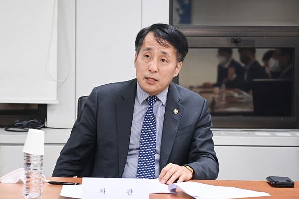 "수출지원 예산 60% 상반기 집중 투입"...수출 중기 간담회