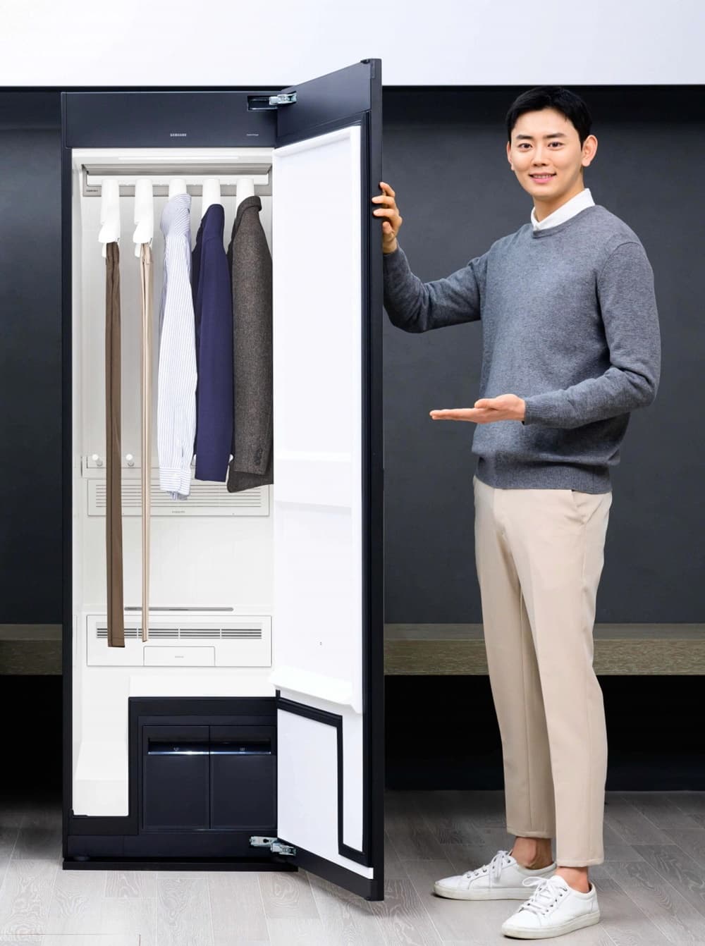 삼성전자, 한 번에 9벌까지 관리 가능한 ‘비스포크 에어드레서’ 출시