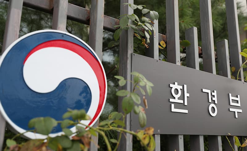 일부 산단 대기오염 전국평균 상회…2025년부터 배출기준 강화