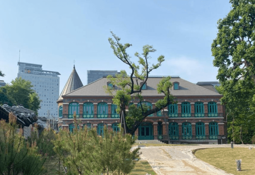 ‘대한제국기 영빈관’ 덕수궁 돈덕전 현판 제막