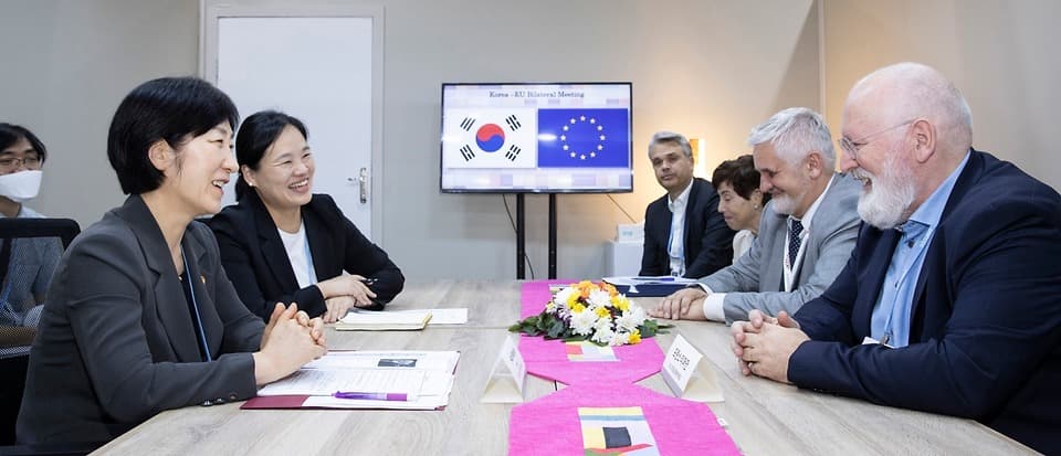 한-EU 정상, ‘그린·보건·디지털’ 3대 파트너십 강화 합의