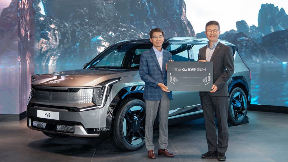 ‘The Kia EV9’ 1호차 전달