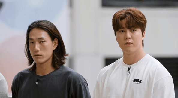 '뭉쳐야 찬다 3' 안정환 감독, 전직 ‘일본 킬러’의 족집게 특강! 출정 준비 완료!