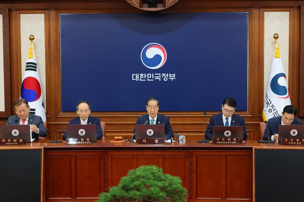 한 총리 “내년도 예산안·법안 정기국회 통과될 수 있도록 최선”