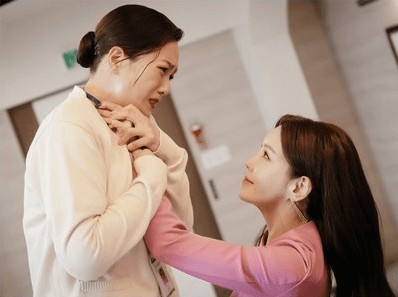 '힘쎈여자 강남순' 김정은 X 옹성우, ‘마약 빌런’ 변우석 잡을 비장의 카드는?