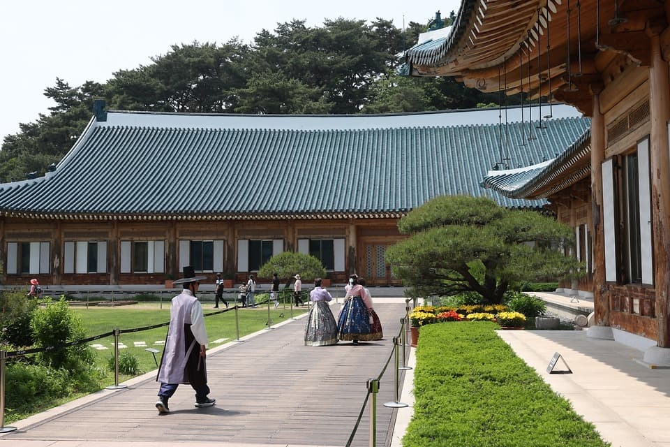 청와대 누적 관람객 500만 명 돌파…설 연휴 4만 명 이상 다녀가