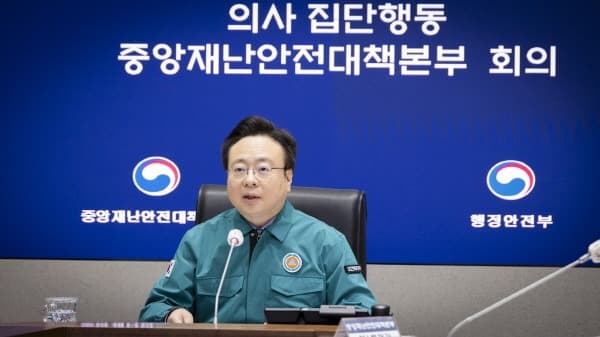 정부 “미복귀 전공의 확인 현장점검…법 따라 예외없이 조치”
