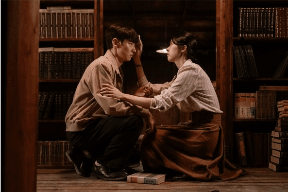 '수사반장 1958' 이제훈X서은수, 운명 같은 인연의 시작! ‘두근두근’ 첫 만남 스틸 공개!