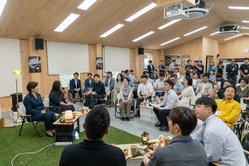 송미령 농림부 장관 하동 방문…청년 농업인·창업인 격려