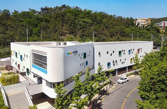 HD현대重, 사내 협력사로 직장어린이집 확대